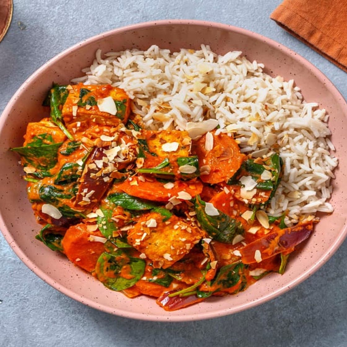 Tofu im Butter Chicken Style mit Spinat