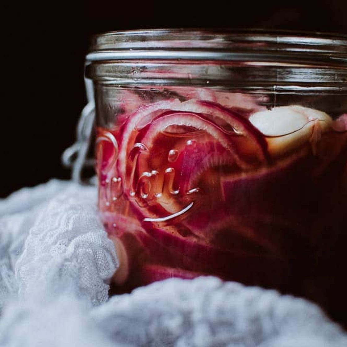 Spicy Pickled Onions