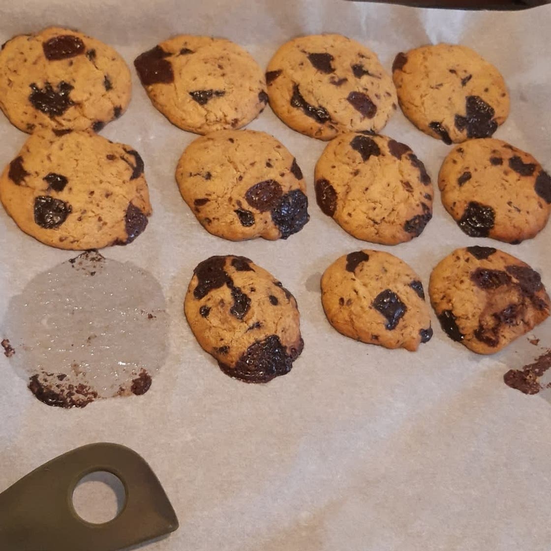 Chickpea Flour Chocolate Chip Cookies