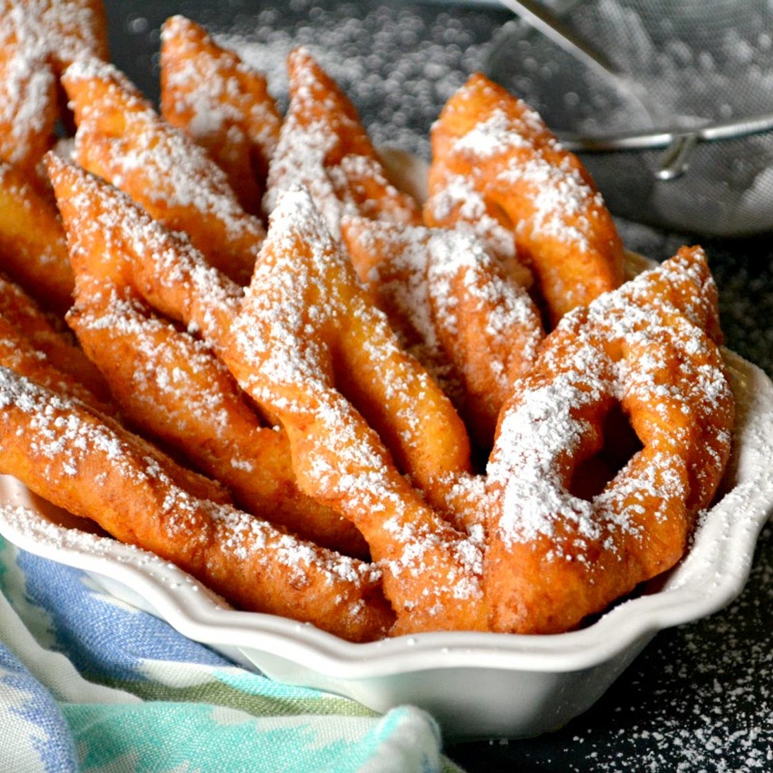 Lithuanian Farmer Cheese Fried Pastry Strips / Varškės žagarėliai