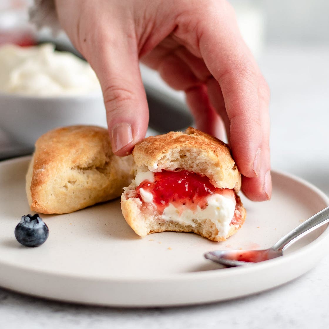 Easy Scones