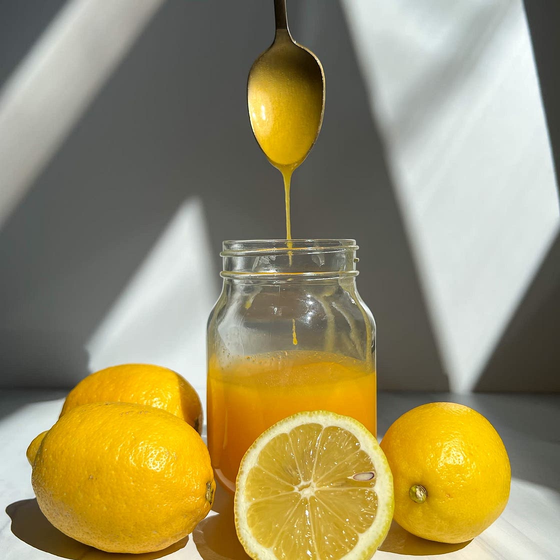 Zingy Lemon Curd 