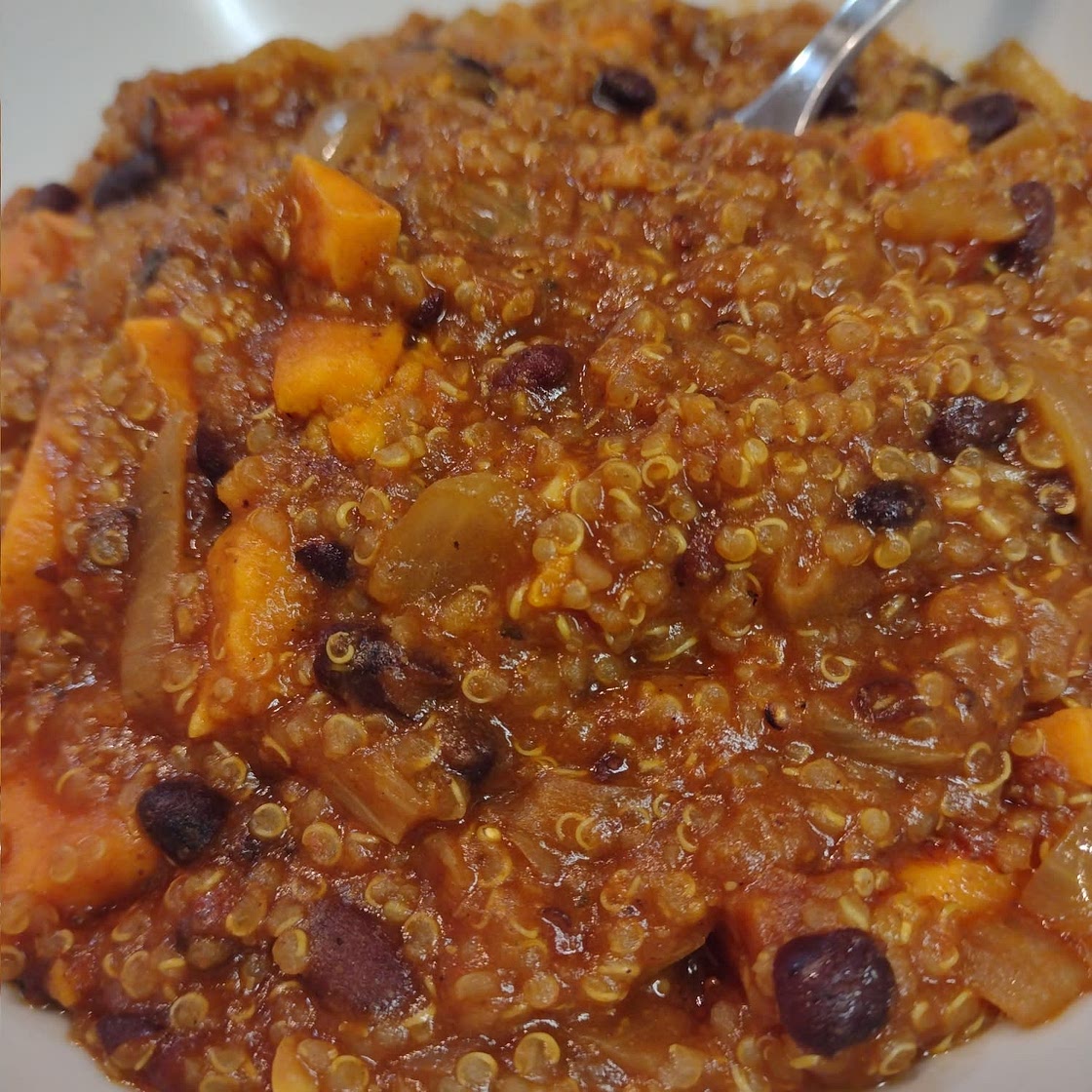 Vegan Quinoa & Sweet Potato Chili