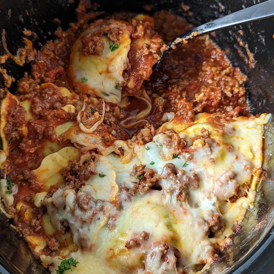 Easy Slow Cooker Ravioli Lasagna