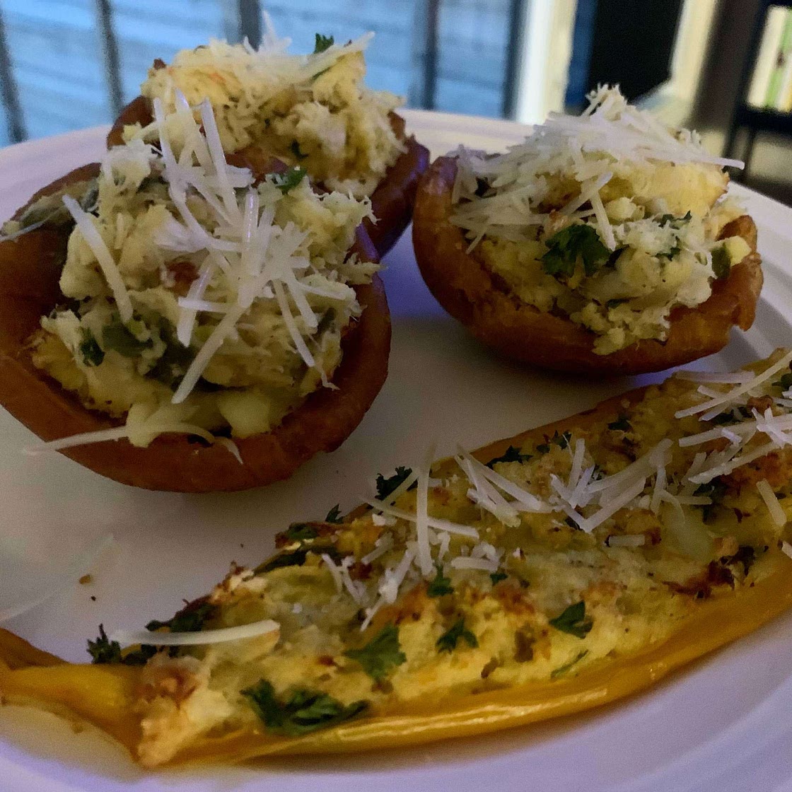 Green Chiles Stuffed with Crabmeat