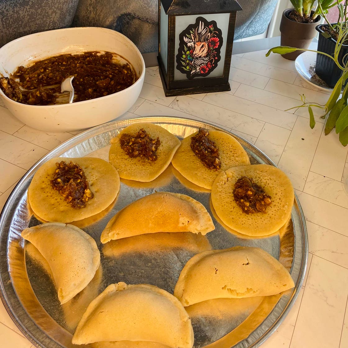 Atayef bil Tamir (stuffed w/ Dates and Nuts)