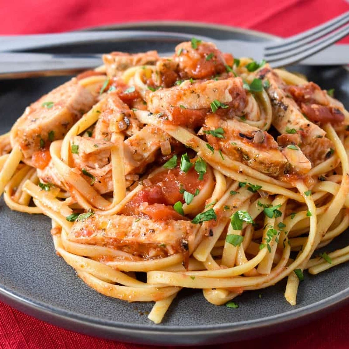 Chicken Tomato Pasta