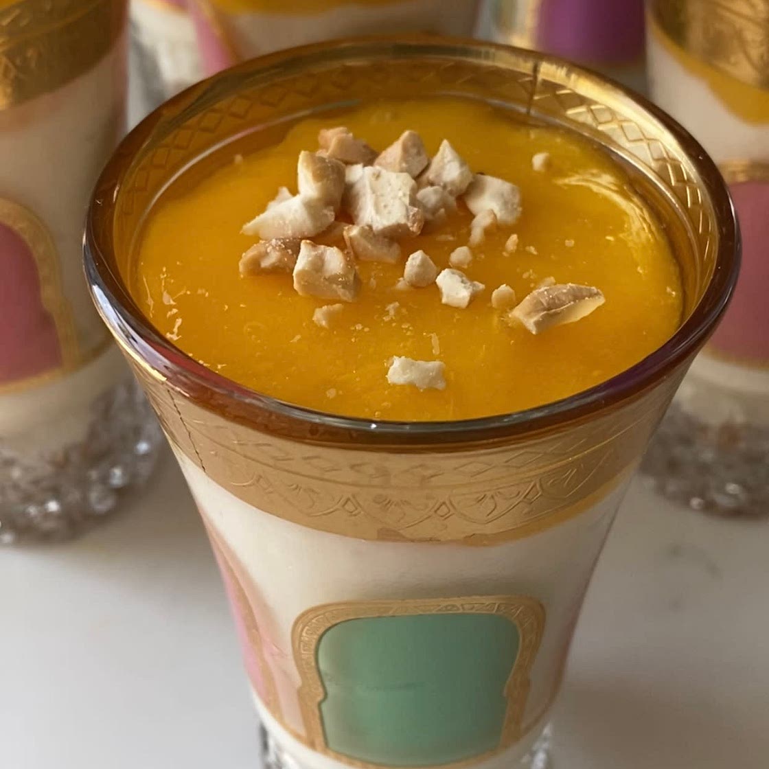 Mango Milk Pudding (المهلبية بالمانجو)