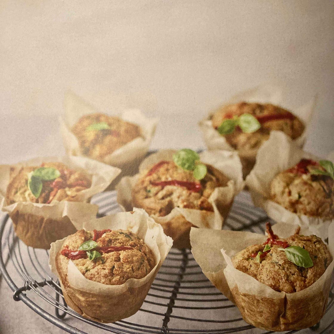 Courgette and red pepper muffins