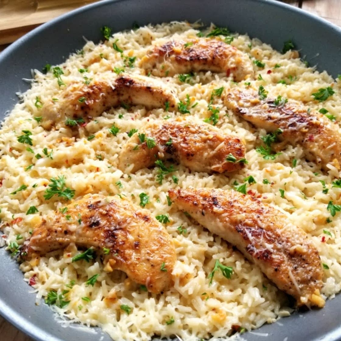 Chicken Scampi With Garlic Parmesan Rice