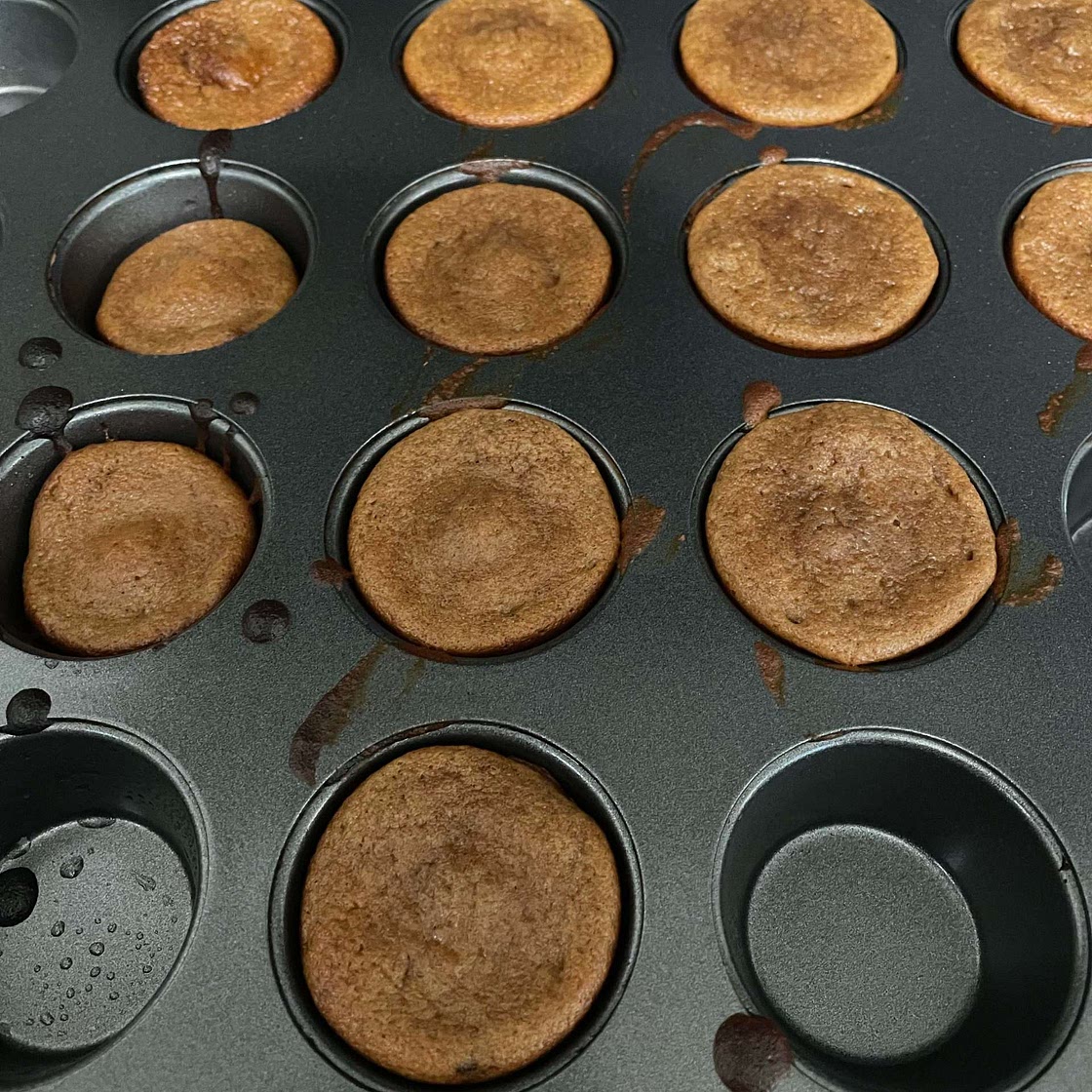Apple Peanut Butter Muffins
