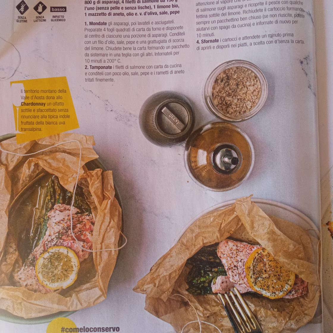 Cartocci di salmone e asparagi con limone e aneto