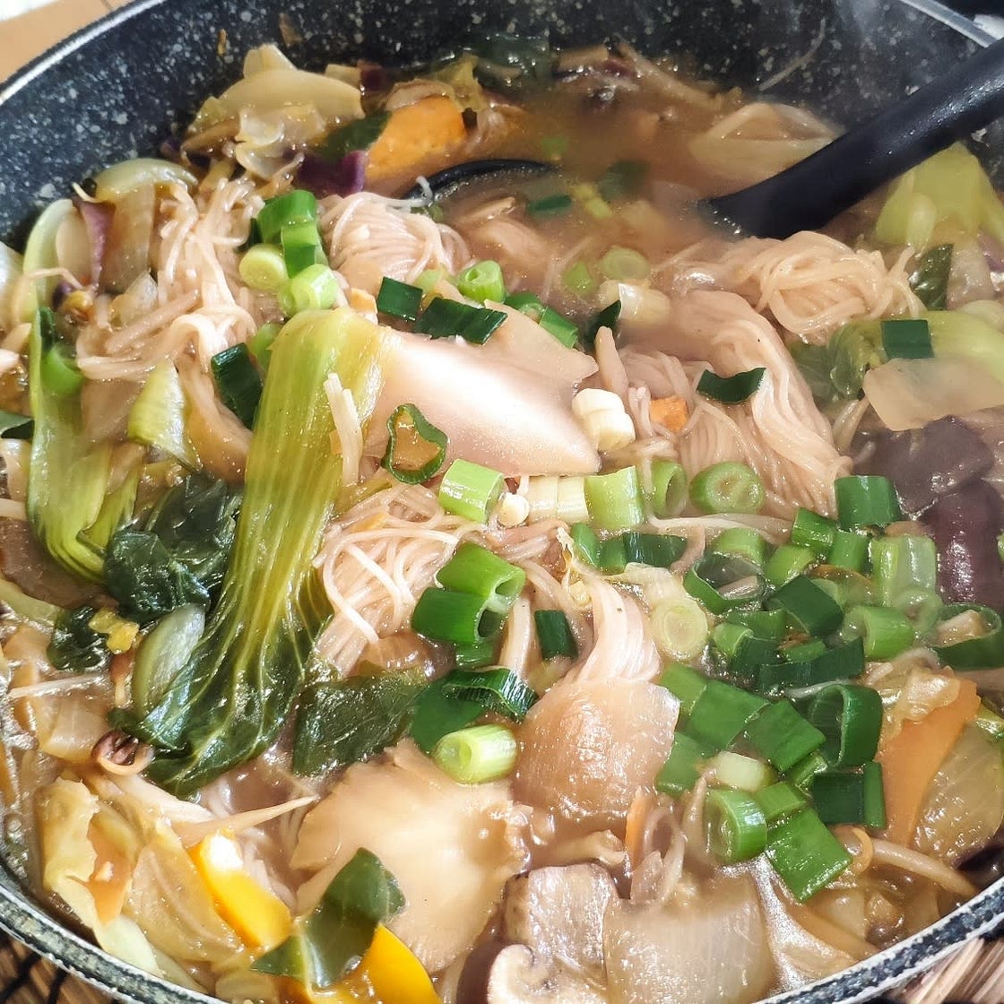 Pho (Vietnamese Noodle Soup)