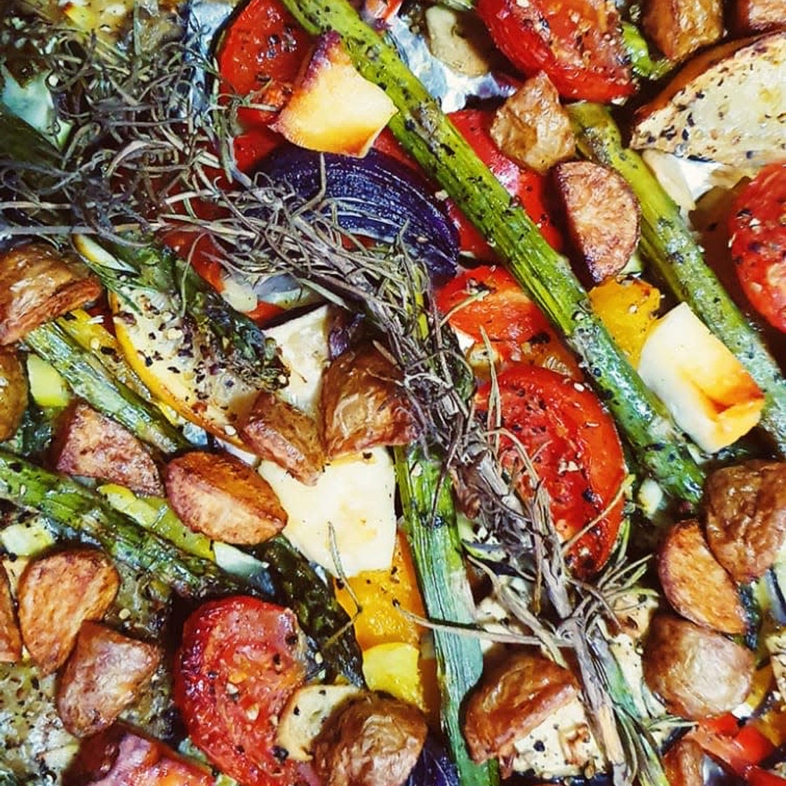 Easy Mediterranean tray bake