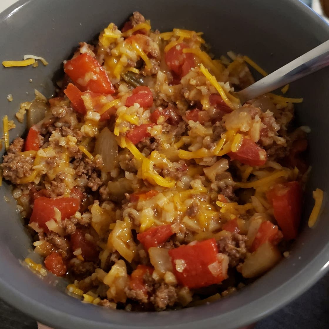 Cheesy Taco Ground Beef & Cauliflower Rice Skillet