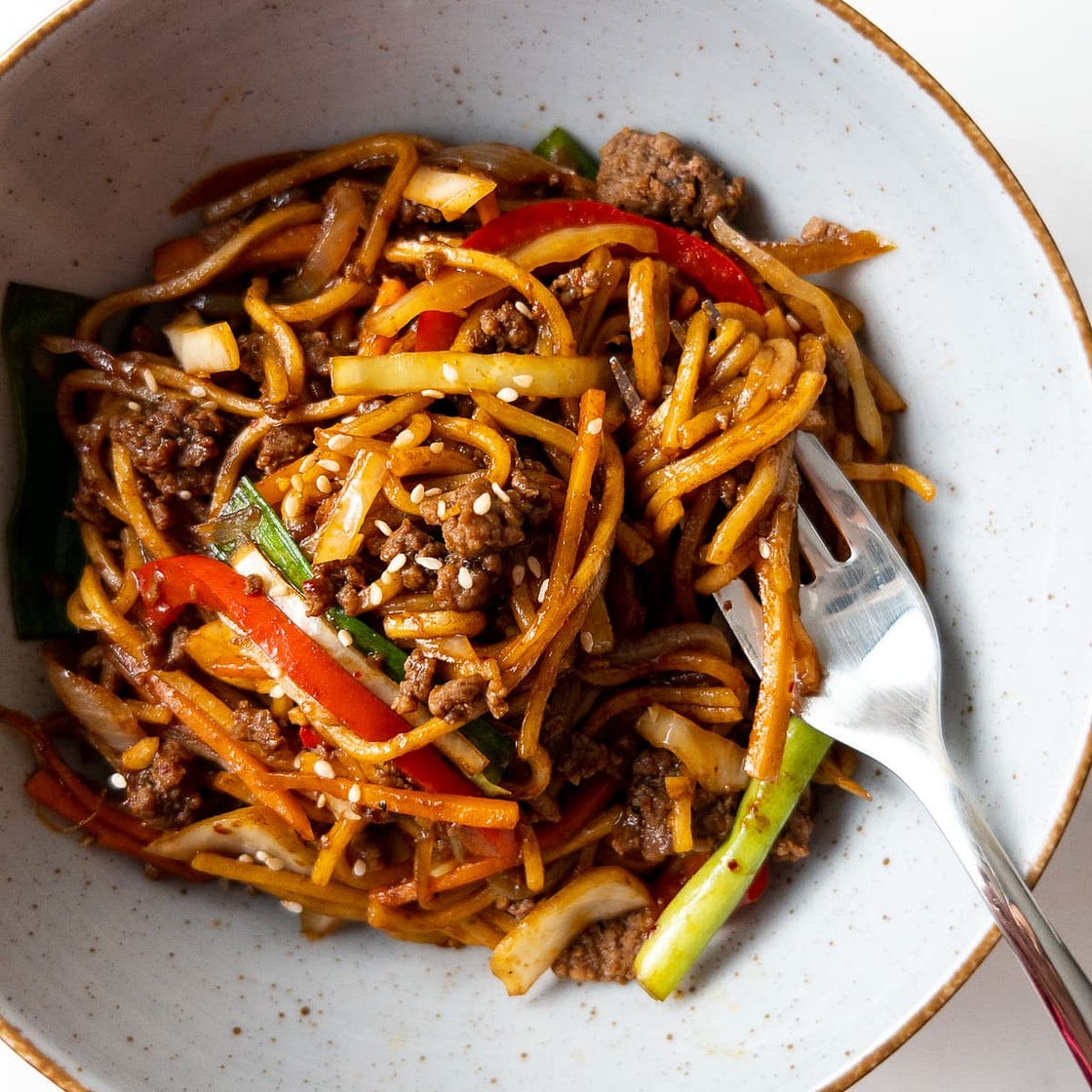 Ground Beef Stir Fry Noodles