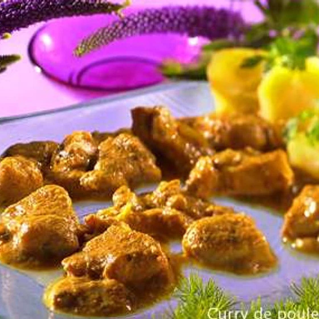 Seychellois chicken curry with coconut milk