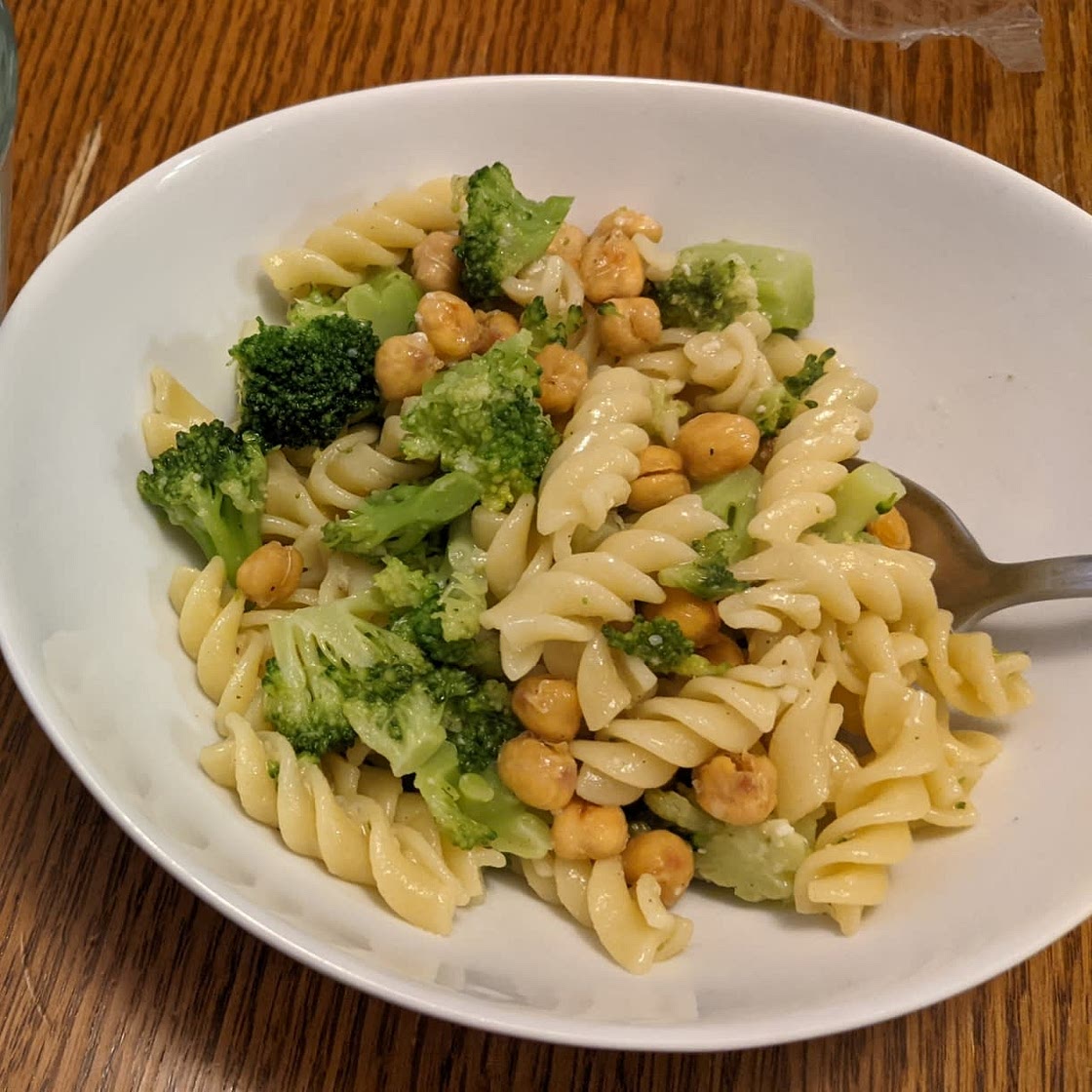 One-Pot Lemon-Broccoli Pasta with Parmesan
