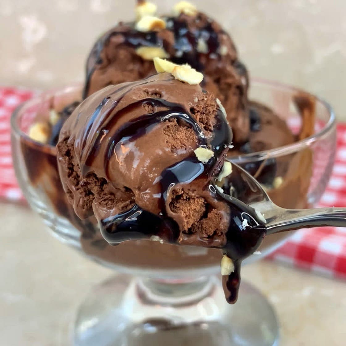 VEGAN CHOCOLATE ICE CREAM