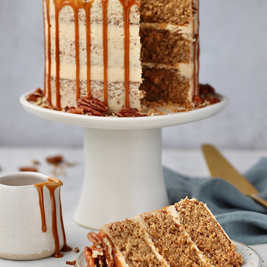 Coffee, Caramel & Pecan Cake