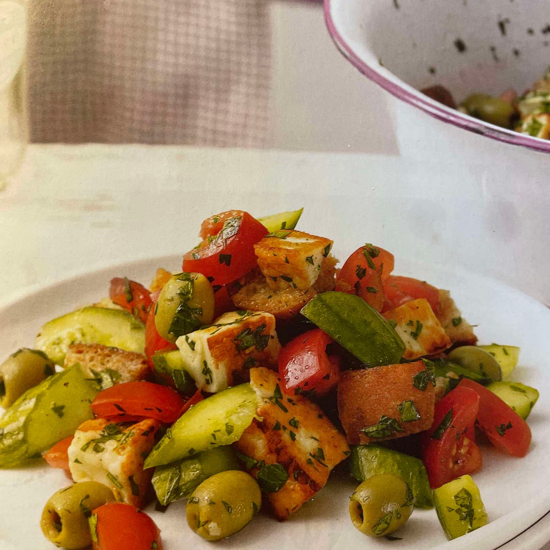 BROTSALAT MIT HALLOUMI