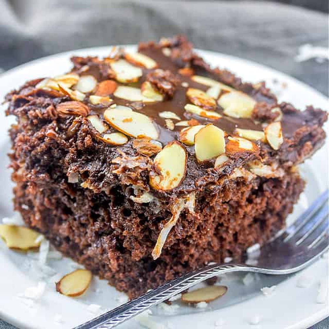 Easy Almond Joy Cake (+Video)
