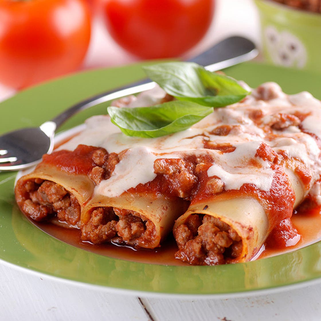 Cannelloni with Bolognese Sauce