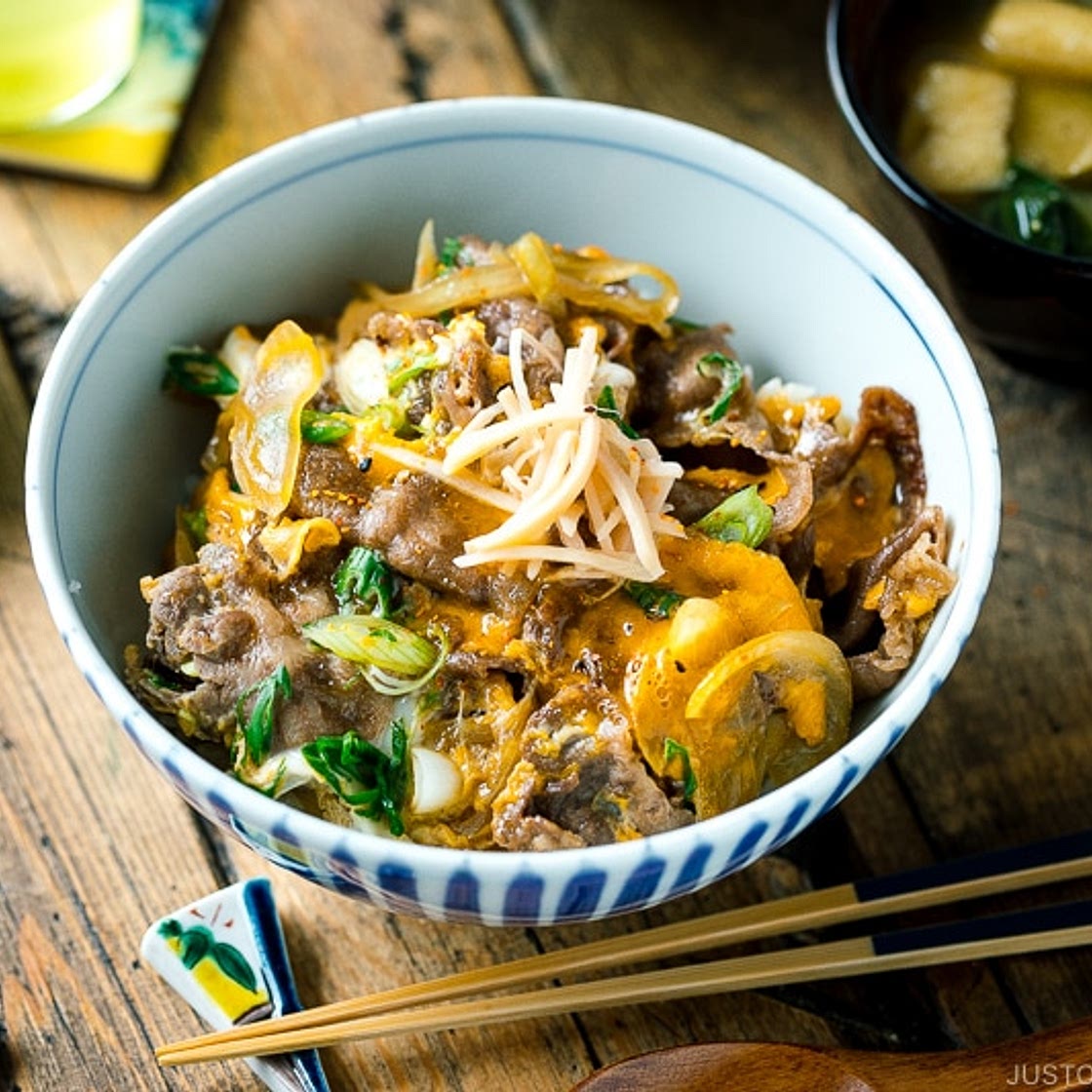Beef and Egg Bowl (Tanindon)