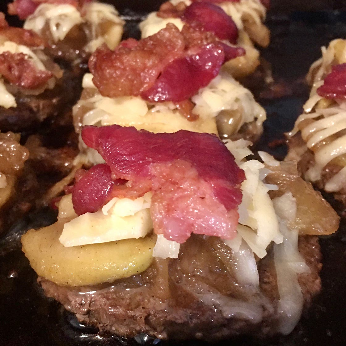 Sautéed Apple & Onion Bacon Cheeseburgers!