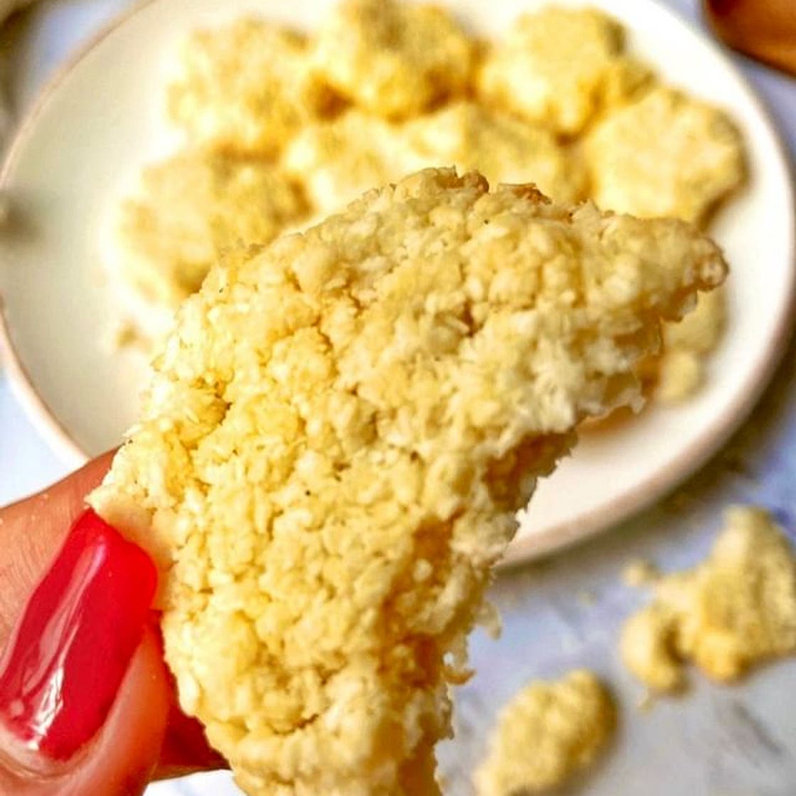 🥥🍪COOKIES DE COCO KETO🥥🍪 Sin Harinas, Sin Azúcar y Sin Glúten!🤍 Bien Saludables! Bajas en Hidratos, Sin refinados y Sin Lactosa.💕 Con muy poquitos ingredientes y mega fáciles de hacer!! • Hoy les comparto esta receta ideal para los fans del coco, se 