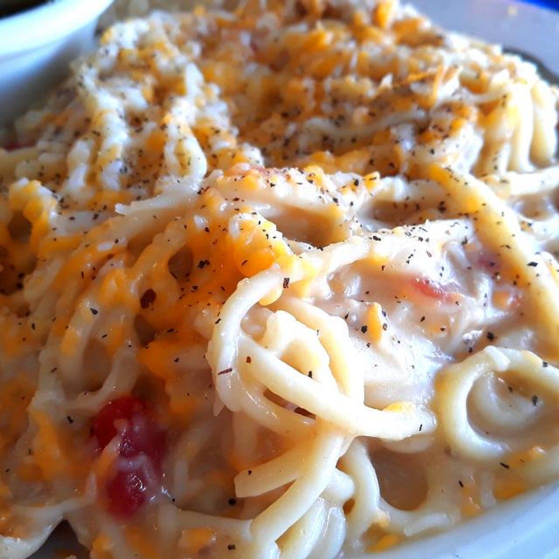 Texas Spaghetti Chicken Recipe: An Amazing 6-Ingredient Chicken Spaghetti Casserole Recipe From a Small Town | Casseroles | 30Seconds Food