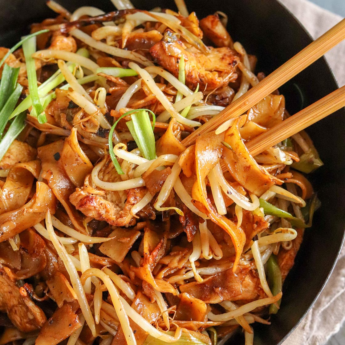 Chicken Chow Fun