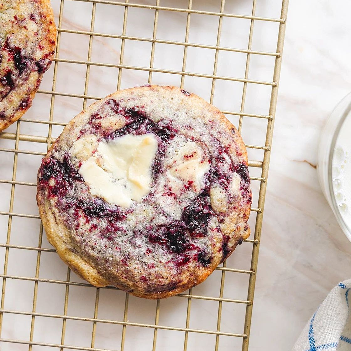 White Chocolate Berry Cookies