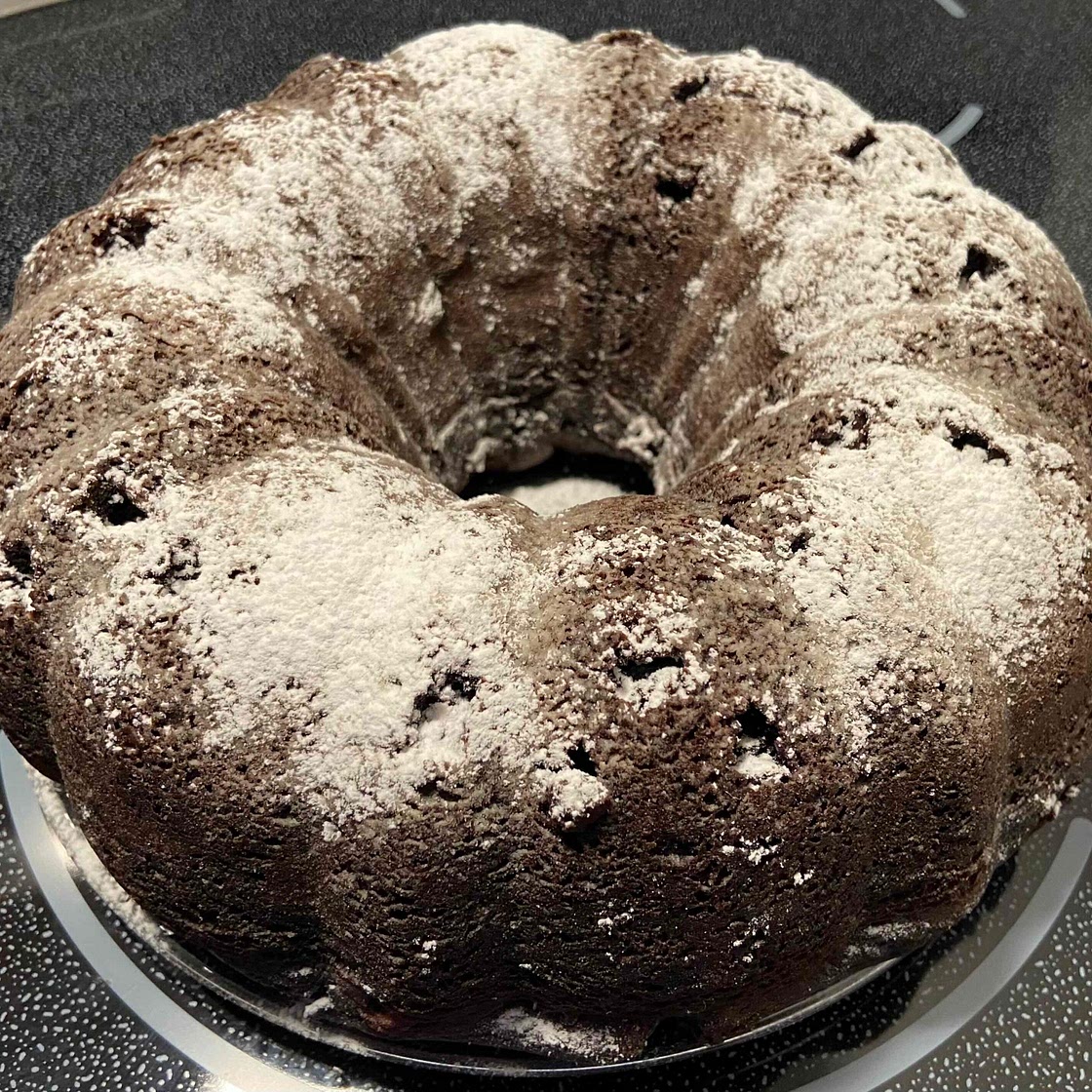 DARN GOOD CHOCOLATE CAKE