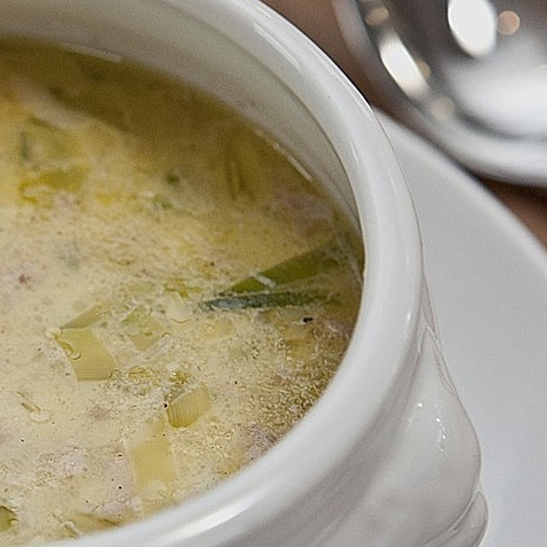 Hackfleisch-Lauch-Suppe