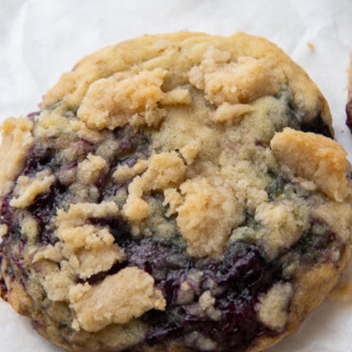 Blueberry muffin cookies -Crumbl copycat