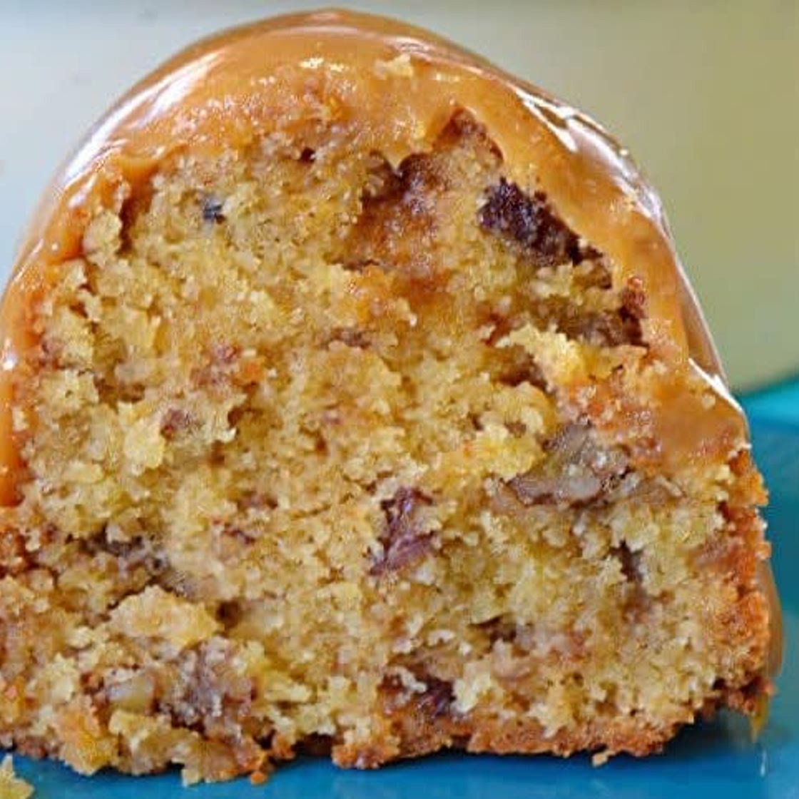 Brown Sugar Carmel Pound Cake 