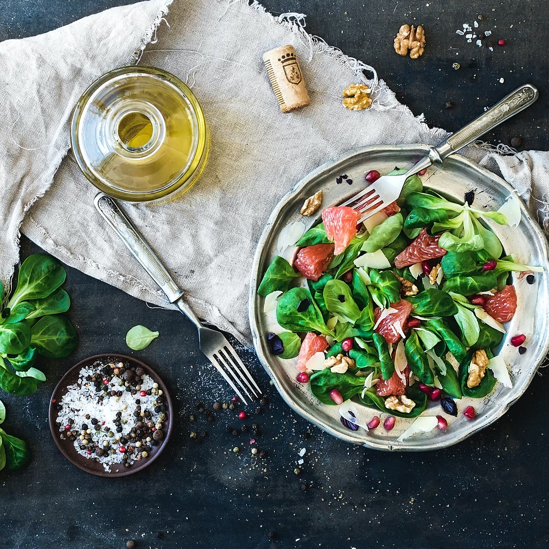 Spinach Walnut Citrus Salad