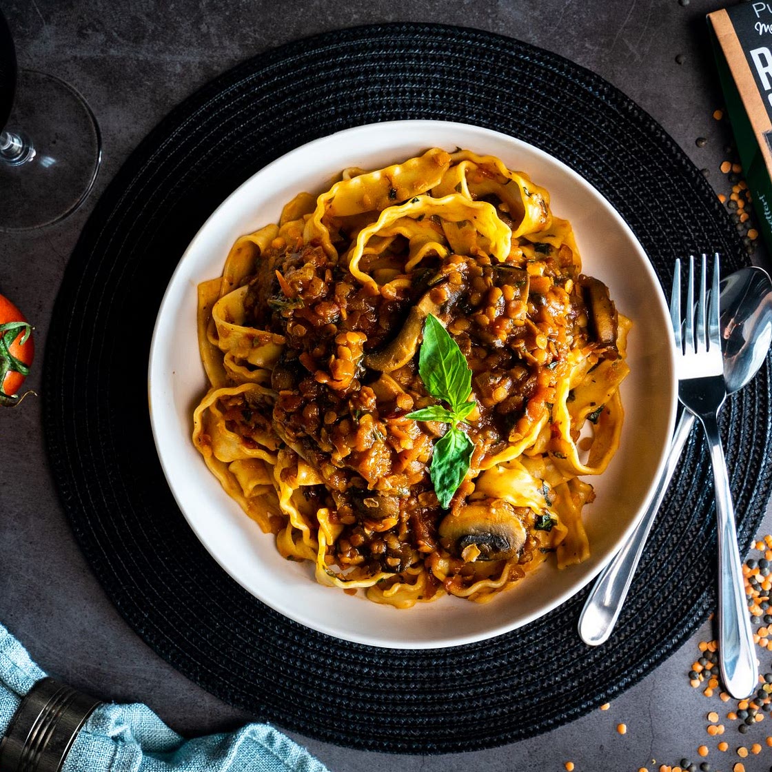 Red Lentil & Mushroom Bolognese by Pureety