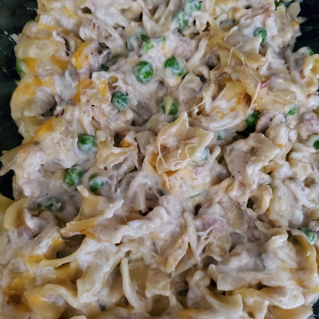 The Best Old Fashioned Tuna Noodle Casserole