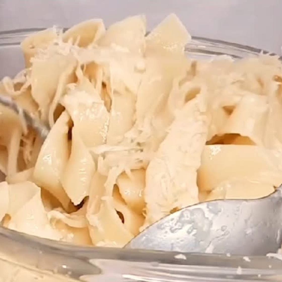 Authentic Fettuccine Alfredo Pasta 15 mins 🇮🇹