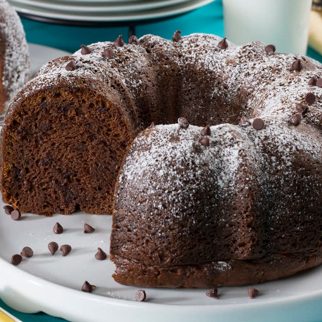 Chocolate Chip sour cream cake (mommy)