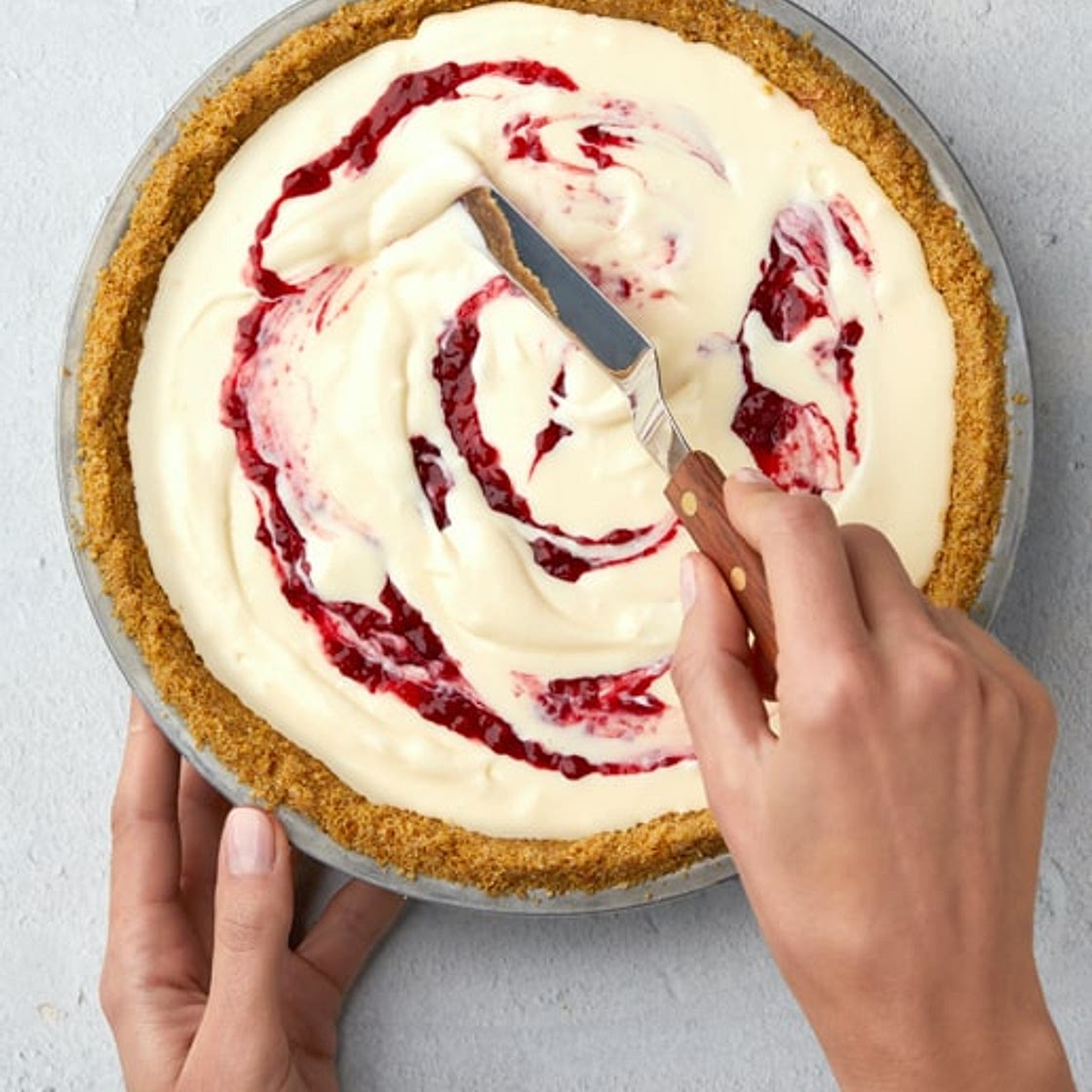 Cookies & Cream Cheesecake