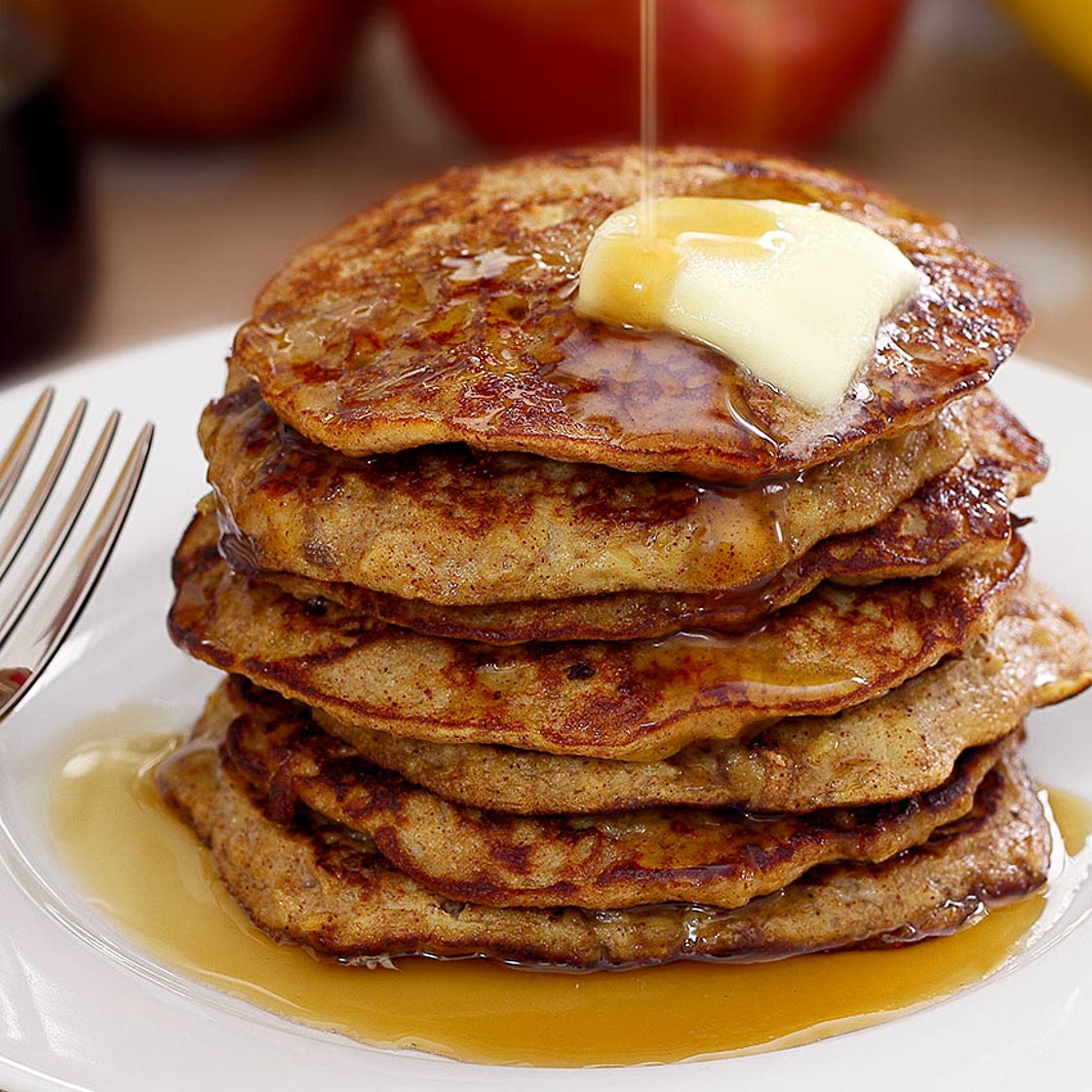 Paleo Apple-Cinnamon Pancakes
