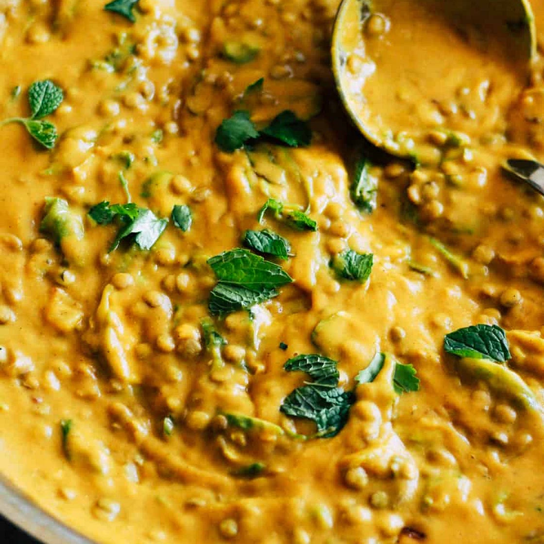 Butternut squash (or pumpkin) and lentil curry (Kori meloy)