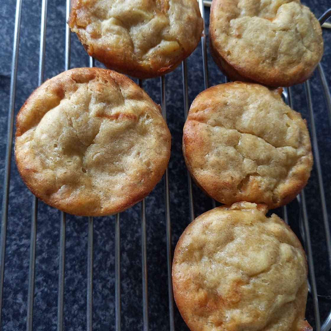 Small Batch Banana Muffins (One Banana)