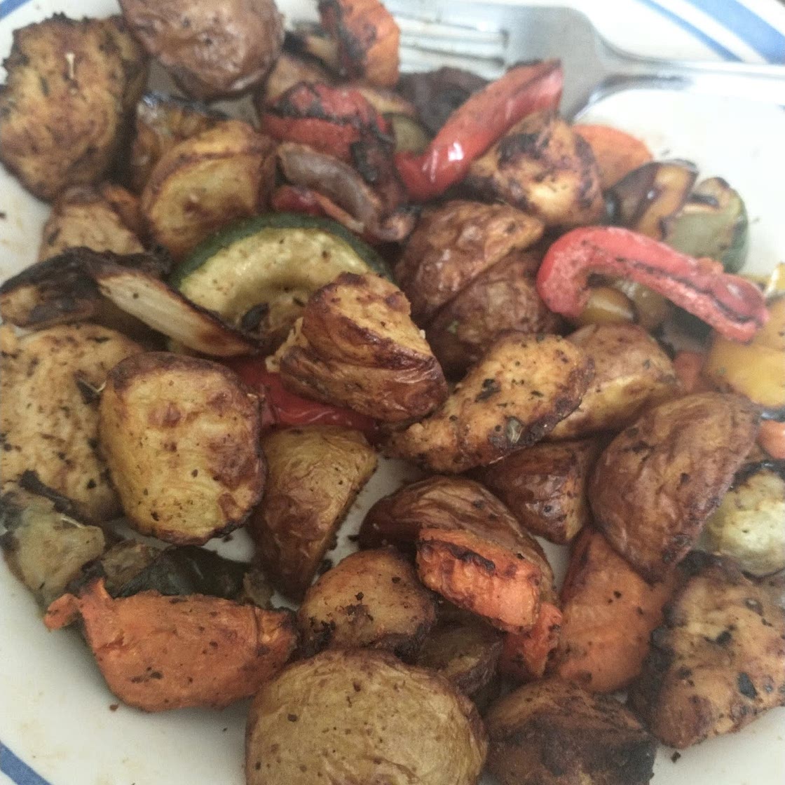 10 Minute Roasted Chicken and Vegetables - Air Fryer Recipe