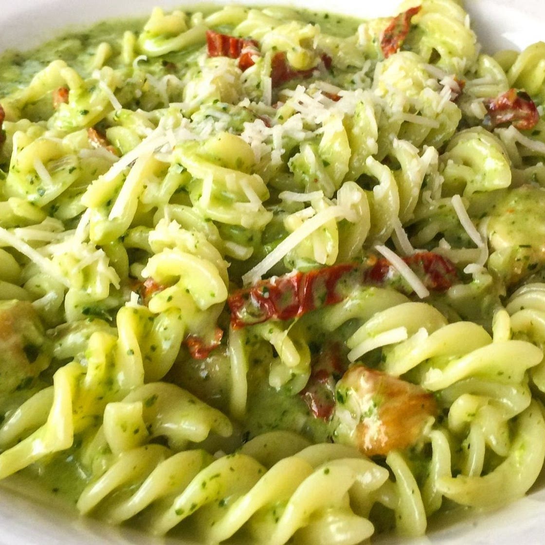Pesto Pasta Salad