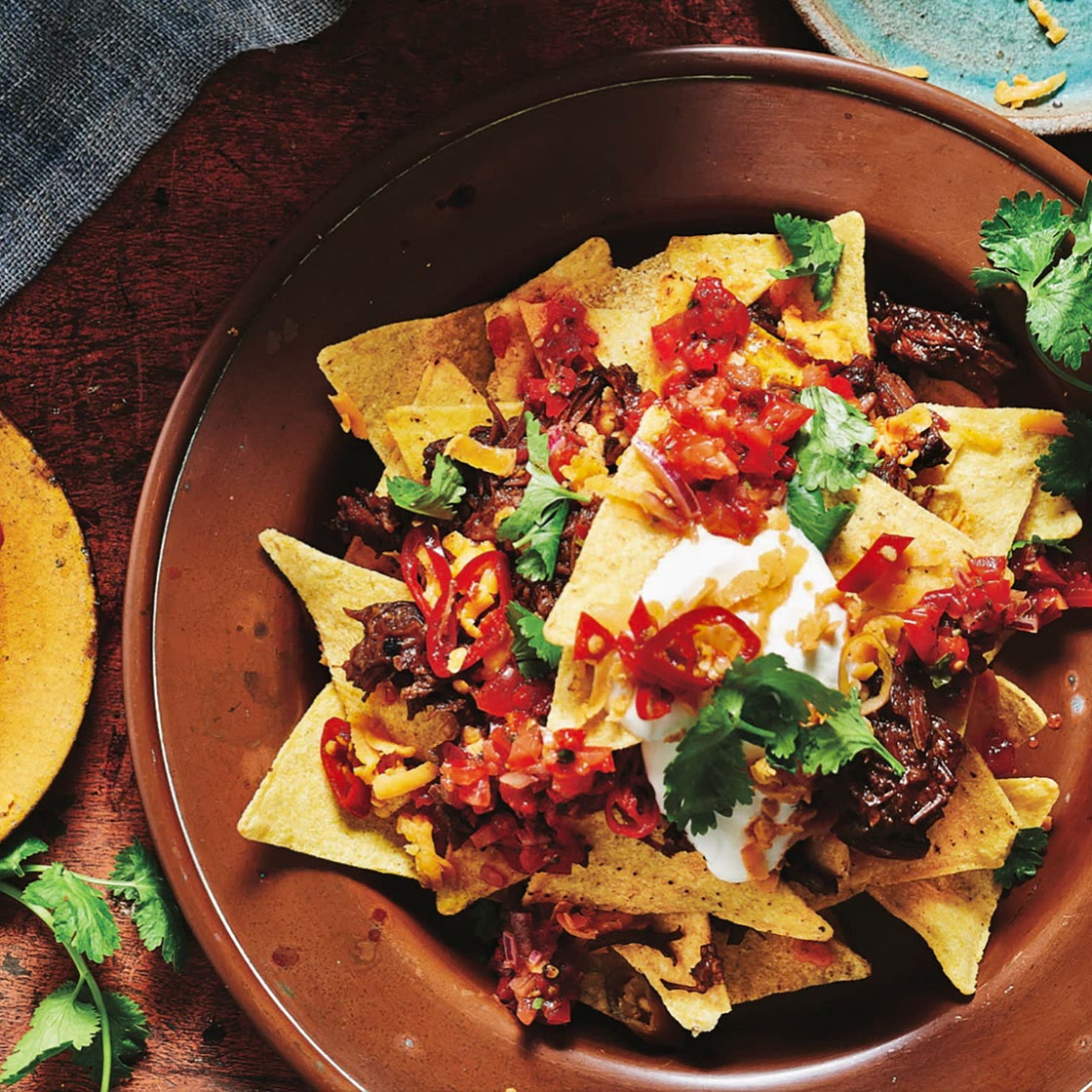 Slow cooker Beef Nachos