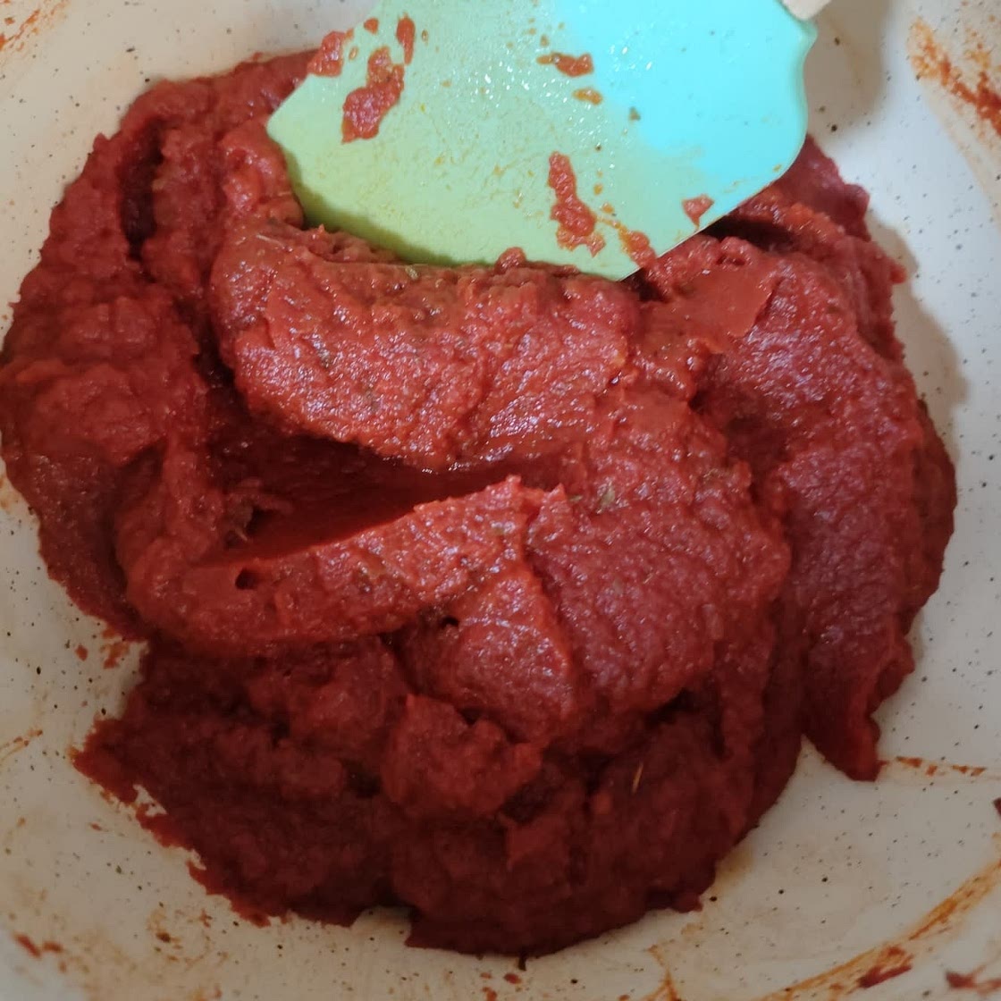 Healthy Homemade Pizza Sauce